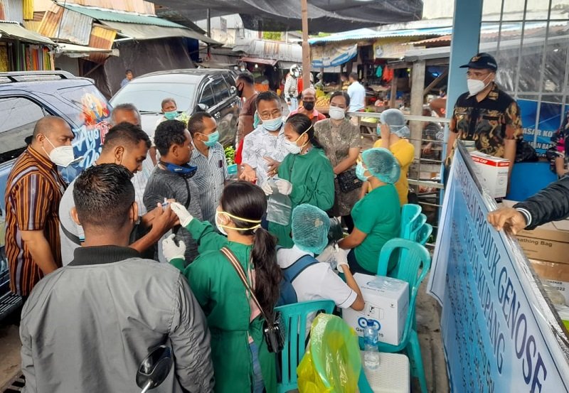 Foto  Alat Test Corona, Genose Mulai Dicobakan di Pasar Kasih Kota Kupang