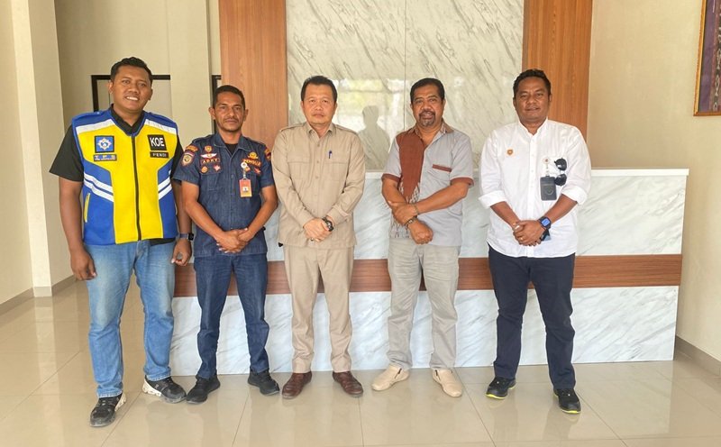 Waket Komisi IV DPRD NTT Temui Kepala Terminal Barang Internasional Motaain Belu