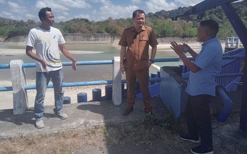 Foto Hari Tani Nasional, Benny Chandradinata Imbau Petani Malaka Maksimalkan Air Irigasi MT II