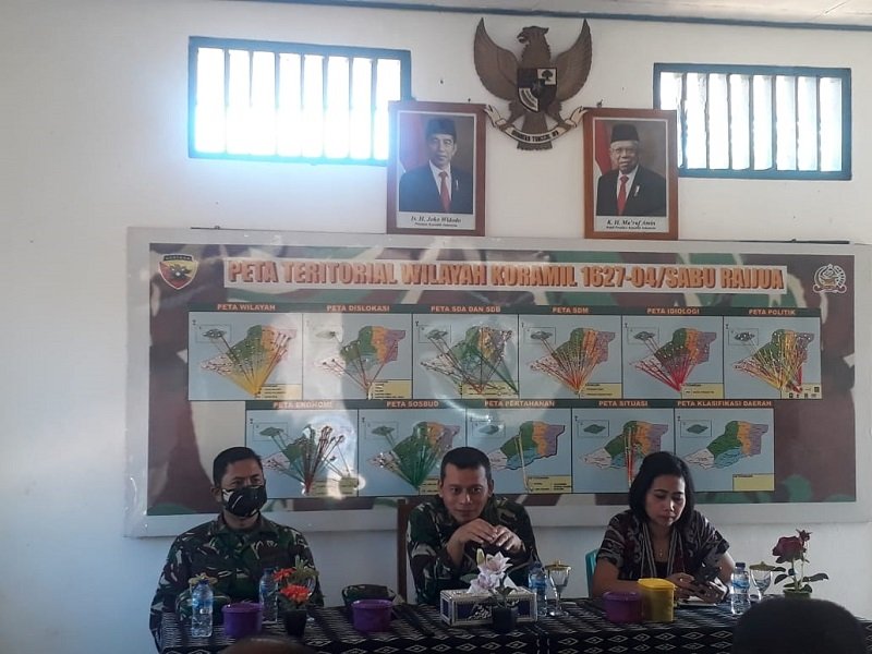 Foto Dandim Rote Ndao: TNI Jaga Netralitas di Pilkada Sabu Raijua   