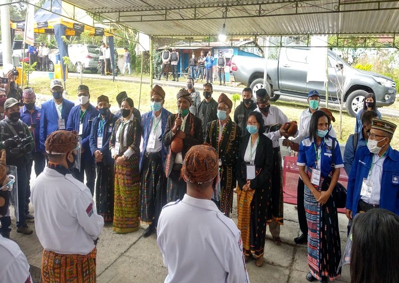 Foto Pilkada Manggarai, Dua Bakal Paslon Resmi Terdaftar Di KPU   