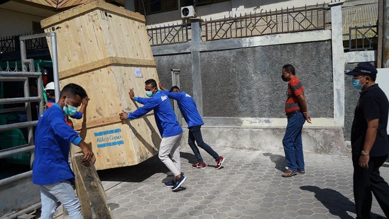 Foto Wali Kota Sambut Kehadiran Generator Oksigen, Mampu Produksi 75 Tabung Sehari