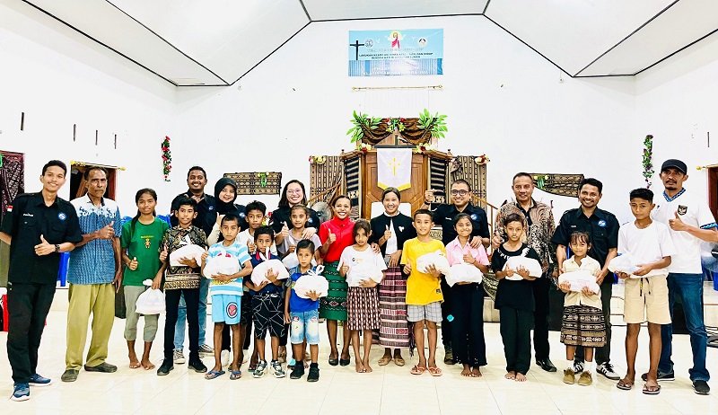 HUT Ke 10  Yayasan GPS: Berbagi Kasih dengan 30 Anak Yatim Piatu 