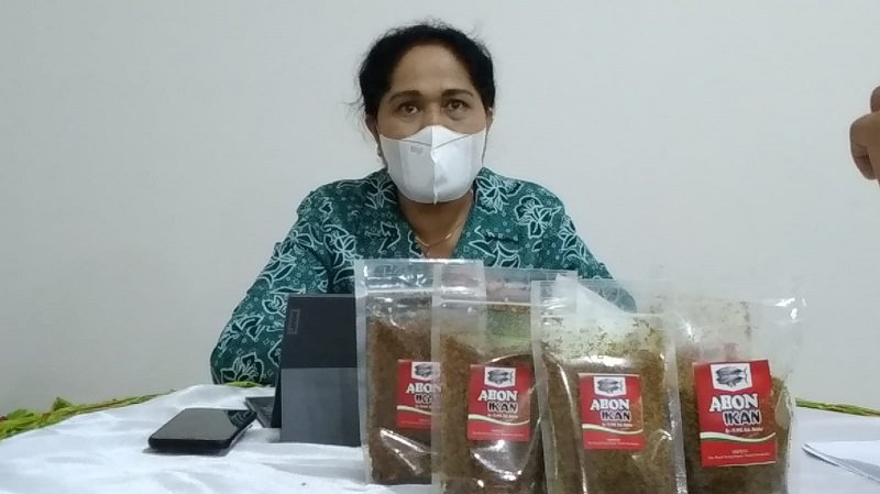 Foto TP PKK Kabupaten Malaka Gelar Pelatihan Produksi Abon Ikan Tuna