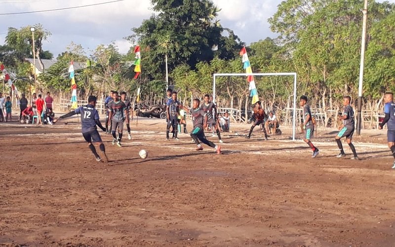 Foto Ledeana Kalahkan Laskar Penyai pada Babak 8 Besar Turnamen Tunas Muda Cup   