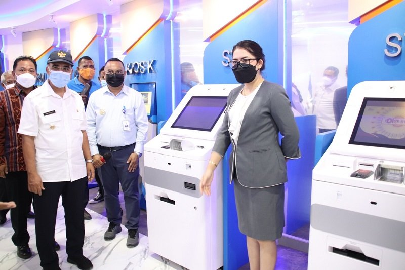 Foto ATM Kontainer Bank NTT KCU Kupang Bisa Transfer dan Setor Tunai, Wali Kota Jeriko Apresiasi