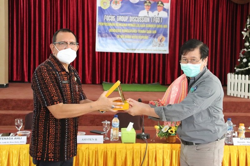 Foto Kementerian LHK dan Pemkot Kupang Bahas Rencana Pengelolaan Sumber Daya Air