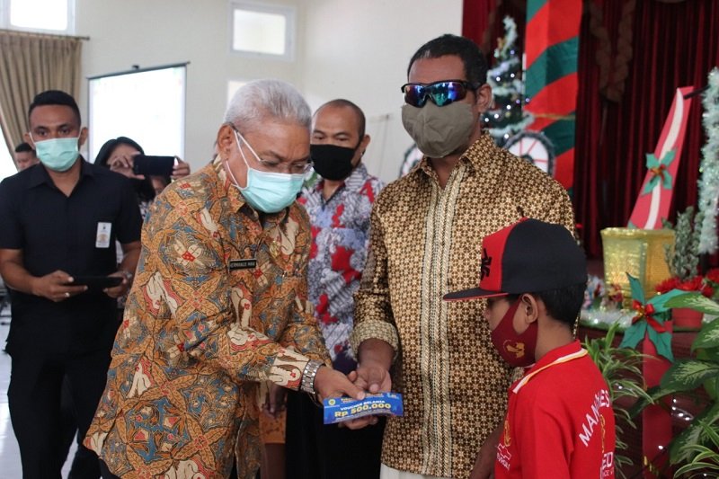 Foto Pemkot Kupang Natal Bersama Kaum Disabilitas