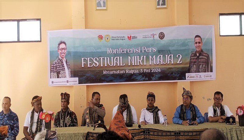 Foto Bupati Nikodemus Minta Jangan ‘Nyinyir’ Terhadap Festival Niki Maja