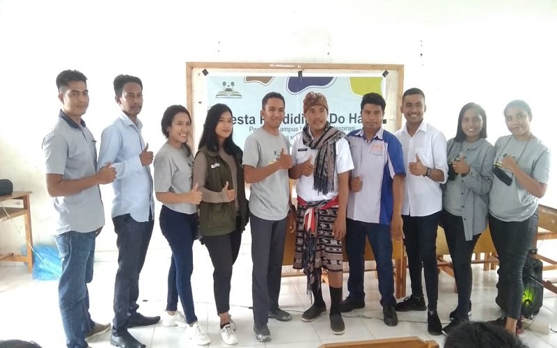 Foto Hari Ke 2, PPDH Laksanakan PK pada dua Sekolah Menengah di Sabu Barat   