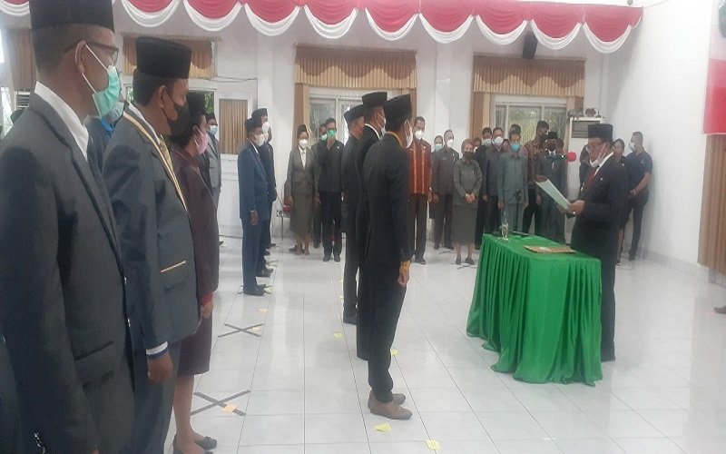 Foto Pelantikan Pejabat Eselon III dan IV, Bupati Malaka Berulangkali Tekankan Integritas - Moral