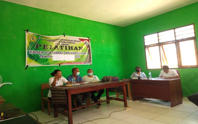 Foto Penuhi Kebutuhan Kesehatan Dasar, Desa Jiwuwu Latih Kader Posyandu   