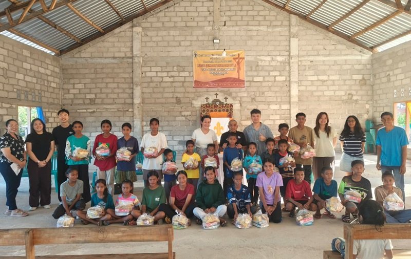 Foto Yayasan GPS Aksi Sosial Bersama 30 Anak Yatim Jemaat Syalom Bali