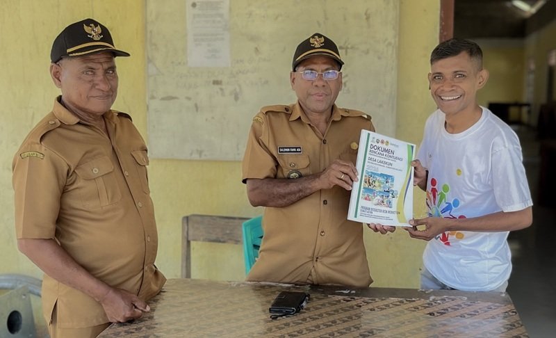 YKPA Serahkan Dokumen Renkon kepada Enam Pemdes dan OPD Pemkab Malaka