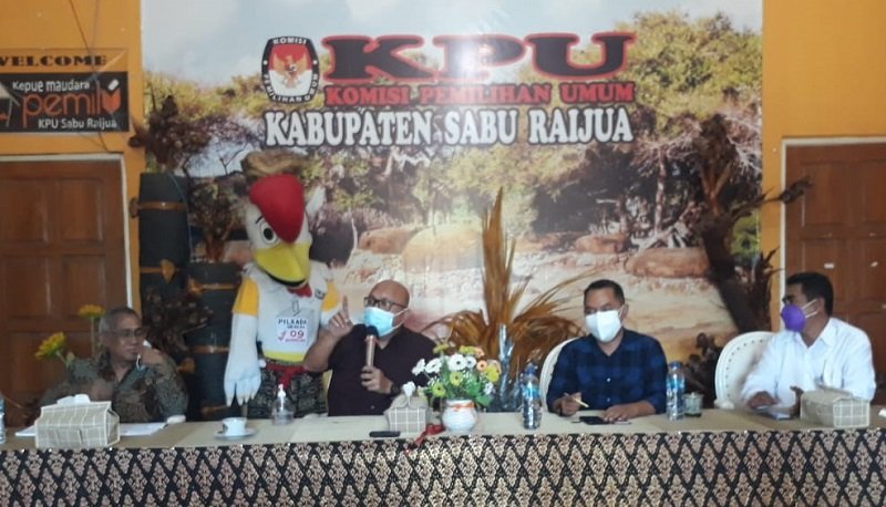 Foto Raker Bersama PPK, Ketua KPU RI: Pastikan Pemilih Bawa C Pemberitahuan dan KTP-E