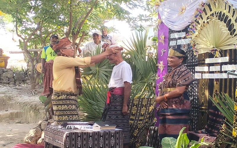 Dilantik Jadi Kepala Suku, Jibrael: Persatuan Harus Menjadi Kekuatan Utama Suku Aelungi