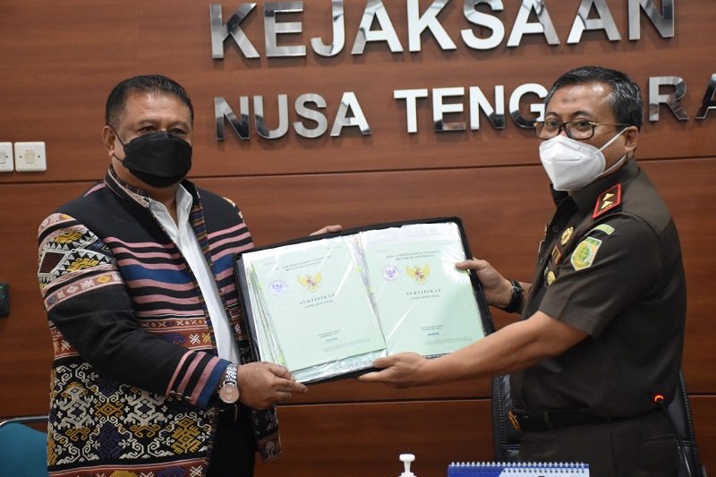 Foto 2,4 Hektar Tanah Depan Hotel Sasando Resmi Milik Pemkot Kupang