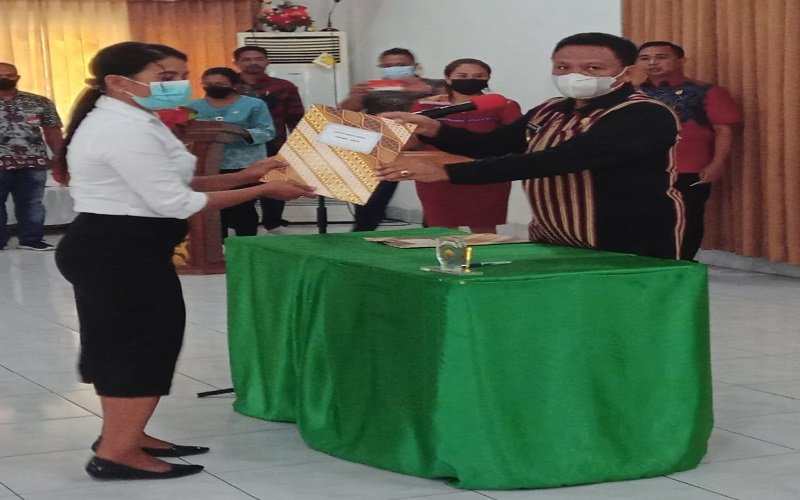 Foto ASN di Malaka Yang Tidak Kerja akan Diangkut   