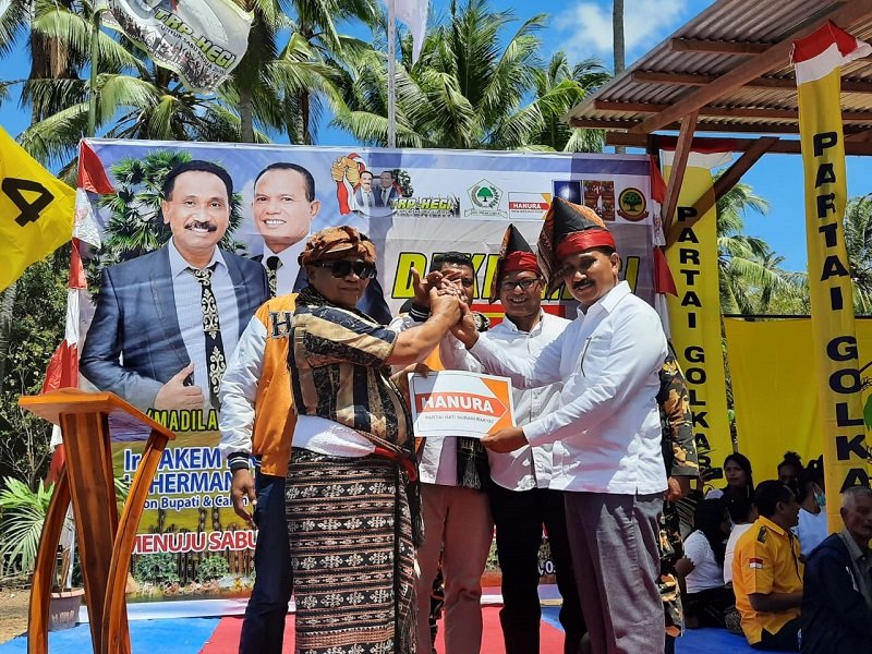  Empat Partai Politik Dukung Paket Independen TRP-Hegi di Pilkada Sabu Raijua
